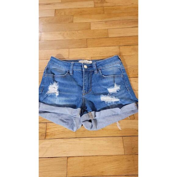 Pacsun Super‎ Stretch Denim Shortie Shorts Size 24" Waist EUC - Picture 2 of 4